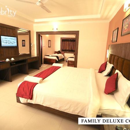 Celebrity Resort - Near Isha Yoga Alandurai Exterior photo