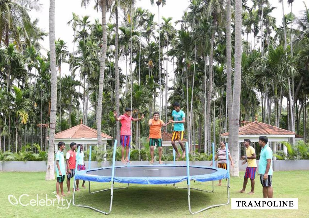 Celebrity Resort - Near Isha Yoga Alandurai Exterior photo